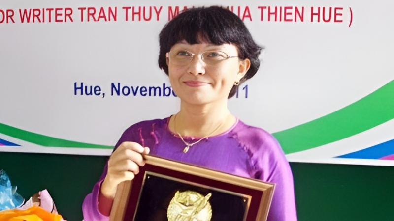 TRĂNG NƠI ĐÁY GIẾNG - Truyện ngắn Trần Thùy Mai