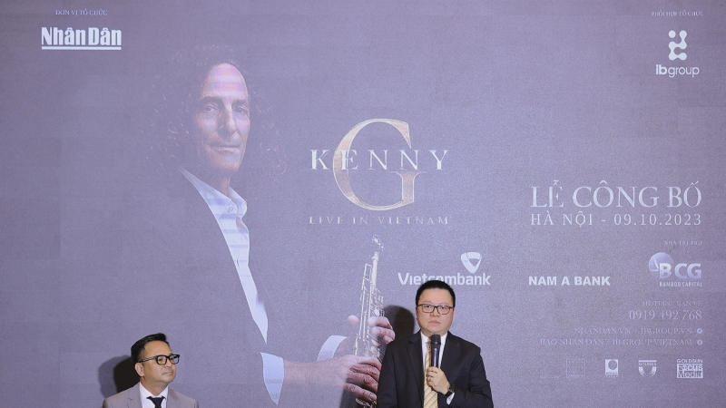 Kenny G trở lại Việt Nam biểu diễn