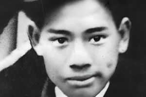 Viếng bạn - Thơ Hoàng Lộc