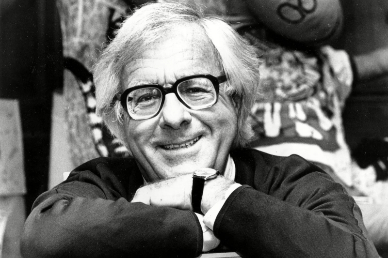 SẤM RỀN – Truyện ngắn Ray Bradbury