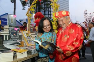 TP.HCM sẽ 'lì xì' 16.000 sách cho du khách dự lễ hội Đường sách Tết Giáp Thìn 2024